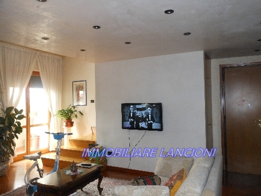 Imm2000-0018-1-010441299