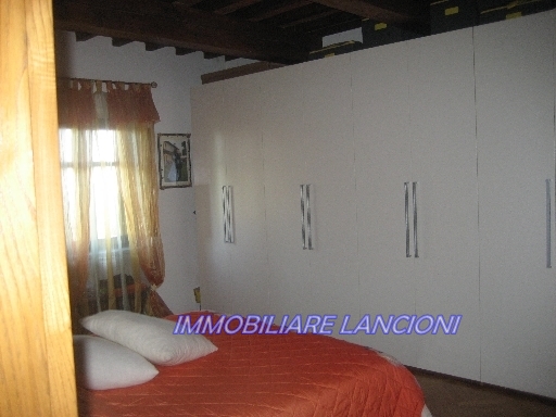 Imm2000-0018-2-002300015