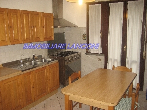 Imm2000-0018-2-003741318
