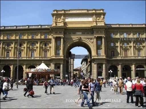 Vendita locale commerciale Firenze