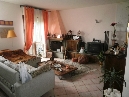 scarperia posizione tranquilla, terratetto mq. 150, soggiorno con camino, cucina in muratura, tre camere, doppi servizi, lavanderia, taverna attrezzata, oltre garage e giardino esclusivo mq. 120. ottimo stato.