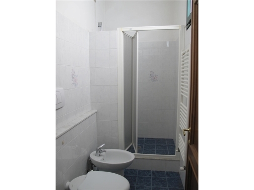 Imm2000-0089-1-066840415