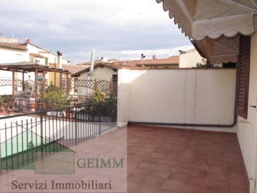 Imm2000-0089-1-075940608