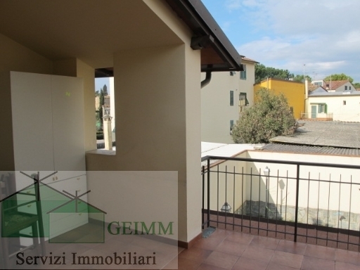 Imm2000-0089-1-075940608