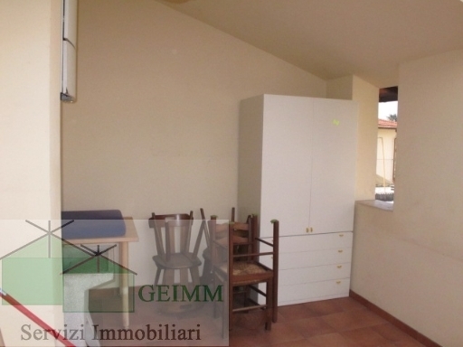 Imm2000-0089-1-075940608