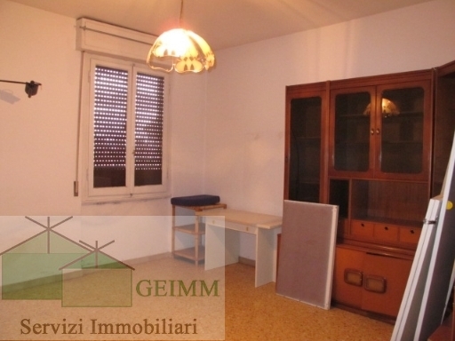 Imm2000-0089-1-075940608