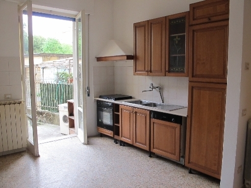 Imm2000-0089-1-195001950