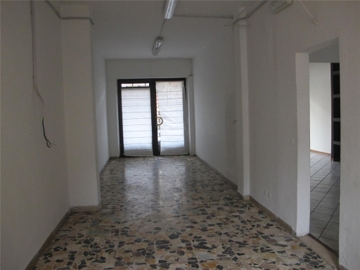Affitto Negozio Scandicci CASELLINA