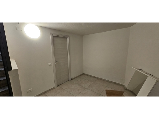 Fondo / Negozio / Ufficio in affitto a Firenze zona Coverciano - immagine 9