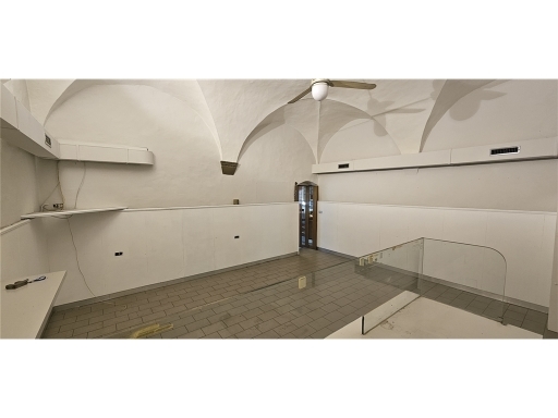 Fondo / Negozio / Ufficio in vendita a Firenze zona Bellariva-varlungo - immagine 11