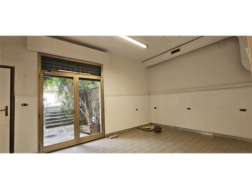 Fondo / Negozio / Ufficio in vendita a Firenze zona Bellariva-varlungo - immagine 13