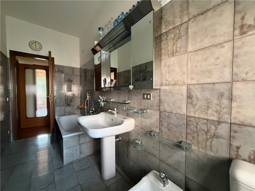 Appartamento in vendita a Firenze zona Isolotto - immagine 28