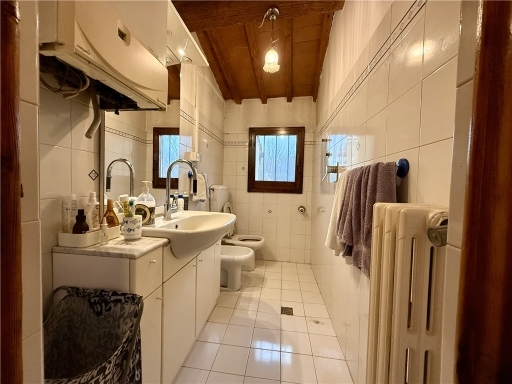 Colonica in vendita a Firenze zona Ugnano - immagine 25