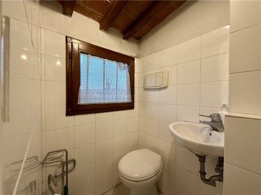 Colonica in vendita a Firenze zona Ugnano - immagine 28