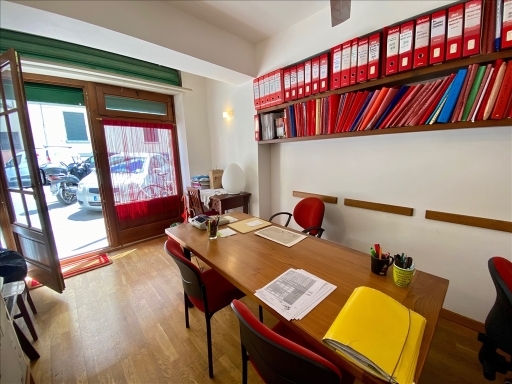 Fondi negozi uffici Firenze