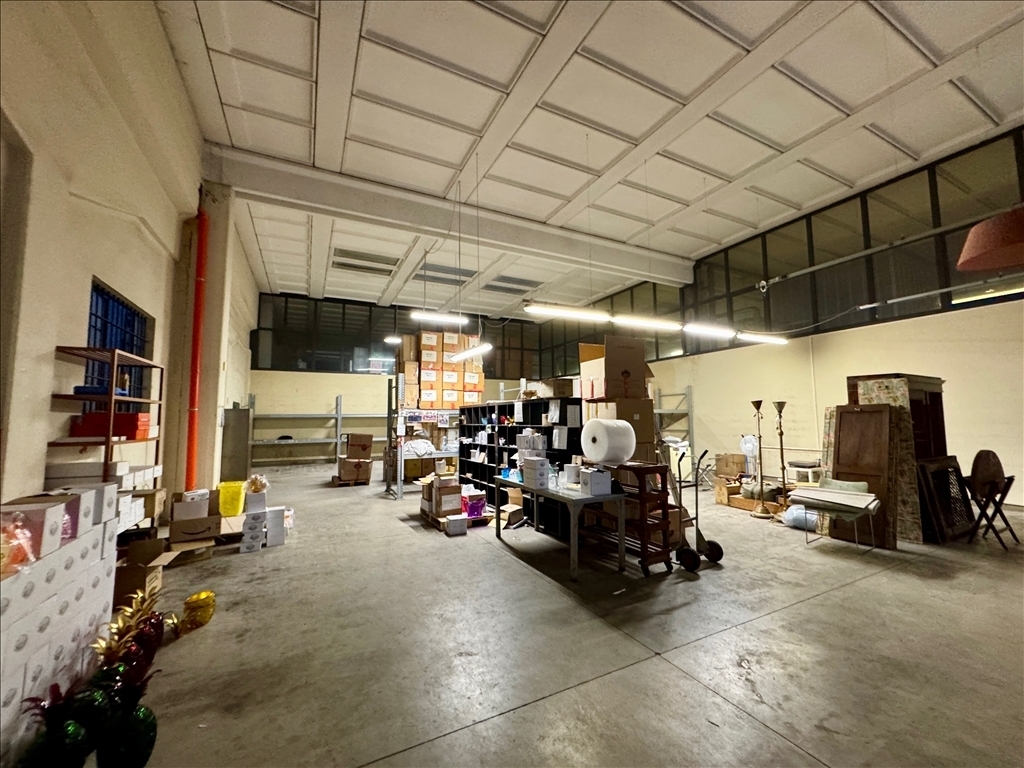 Capannone / Magazzino in affitto a Firenze zona Isolotto - immagine 5