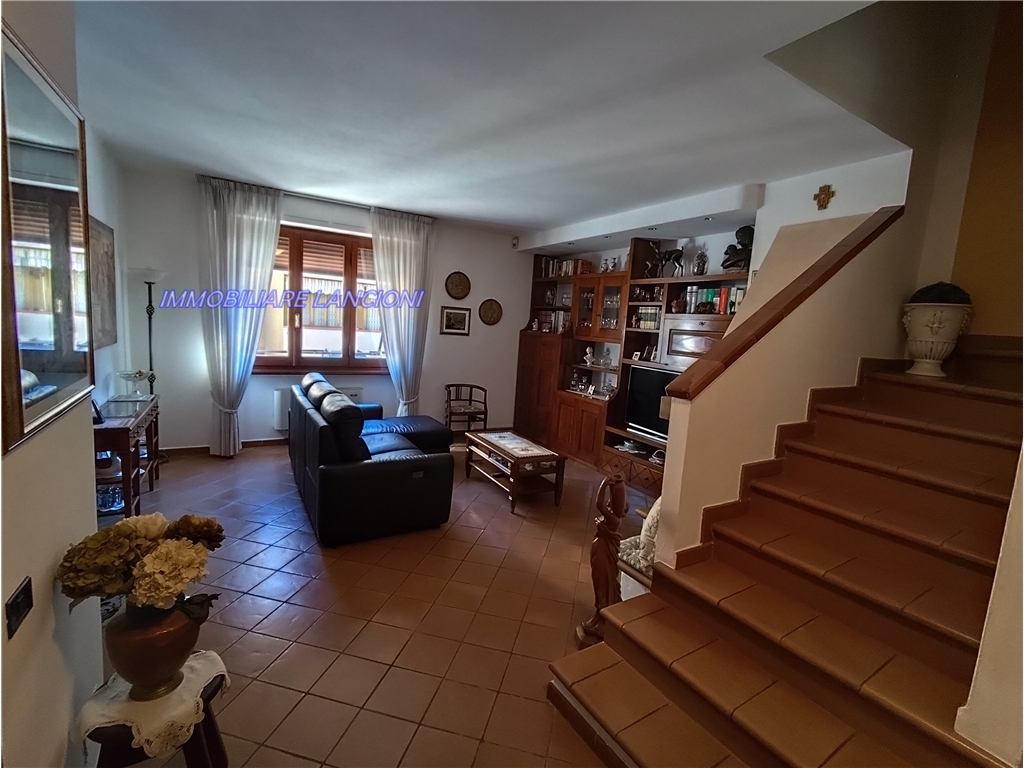 Villa / Villetta / Terratetto in vendita a Lastra a signa zona Lastra a signa - anteprima 2