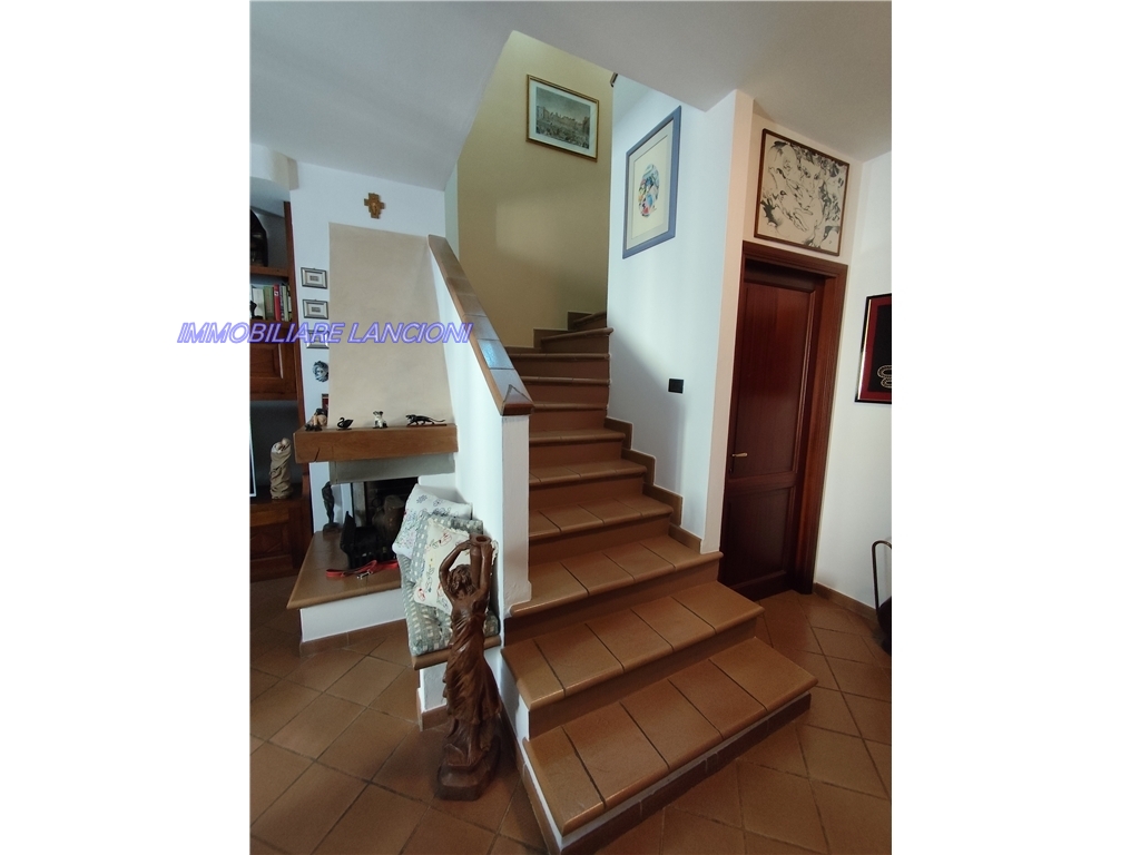 Villa / Villetta / Terratetto in vendita a Lastra a signa zona Lastra a signa - anteprima 4