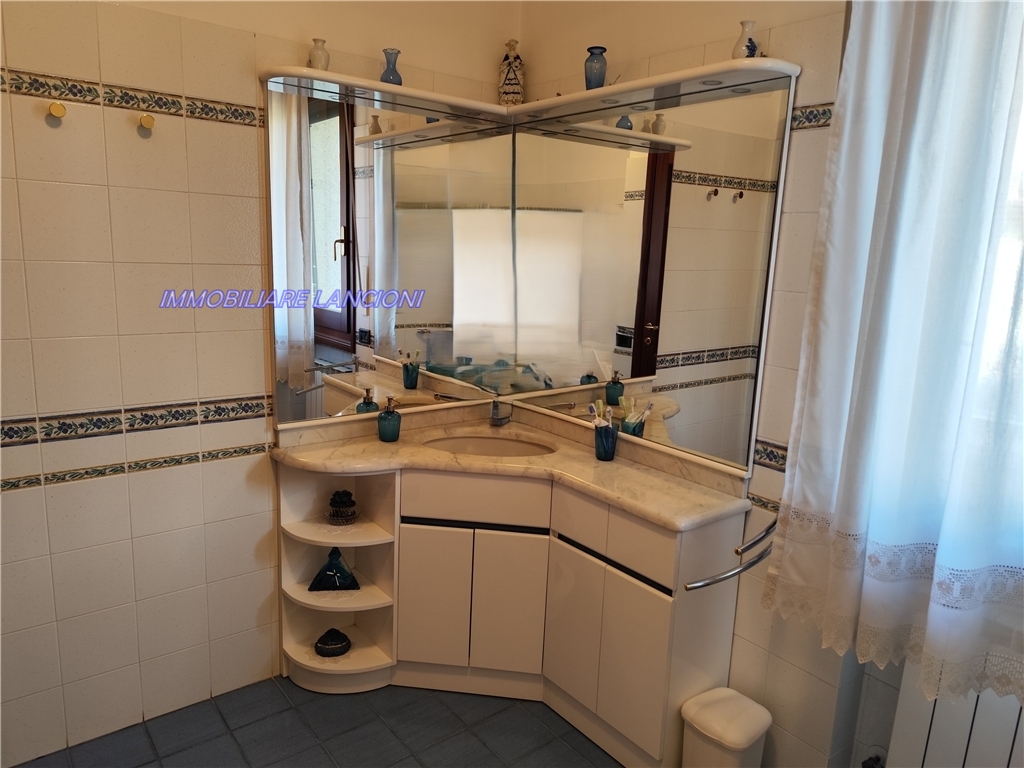 Villa / Villetta / Terratetto in vendita a Lastra a signa zona Lastra a signa - anteprima 25