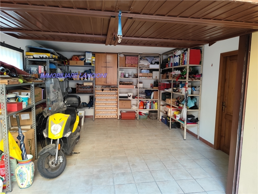 Villa / Villetta / Terratetto in vendita a Lastra a signa zona Lastra a signa - anteprima 34