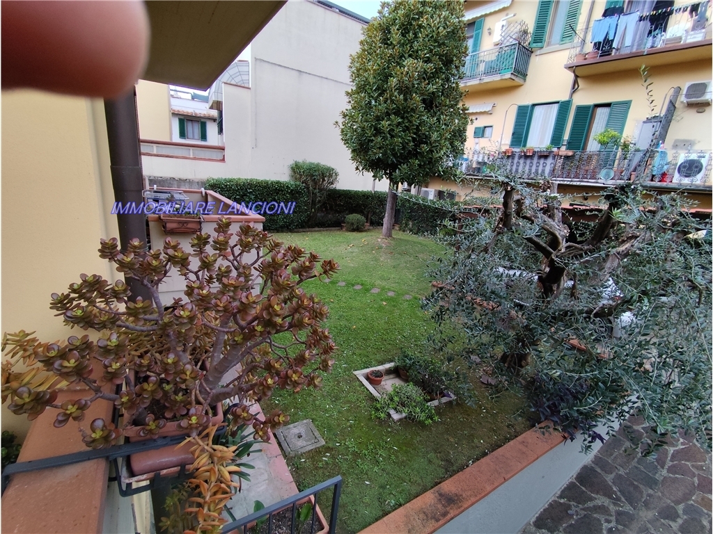 Villa / Villetta / Terratetto in vendita a Lastra a signa zona Lastra a signa - anteprima 35