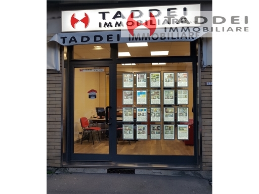 Capannoni magazzini Scandicci