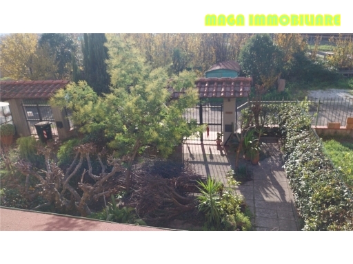 Villa / Villetta / Terratetto in vendita a Campi bisenzio zona Campi bisenzio - anteprima 21