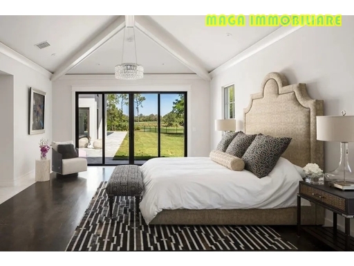 Villa / Villetta / Terratetto in vendita a Campi bisenzio zona Campi bisenzio - immagine 4