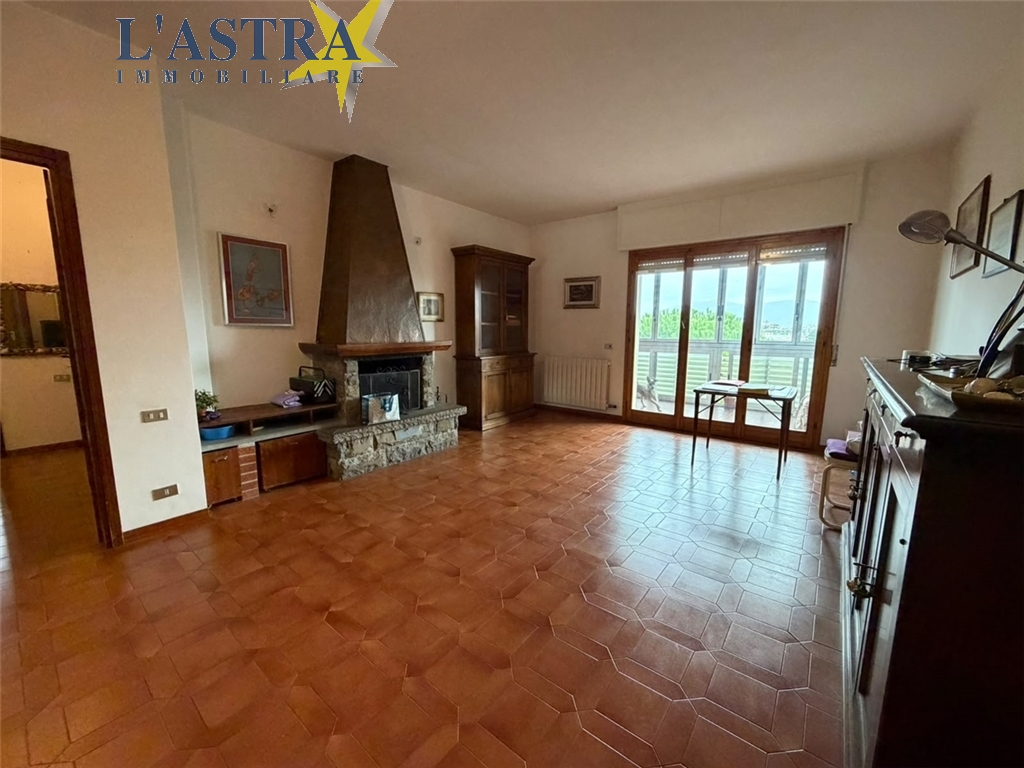 Appartamento in vendita a Scandicci zona Vingone - immagine 2
