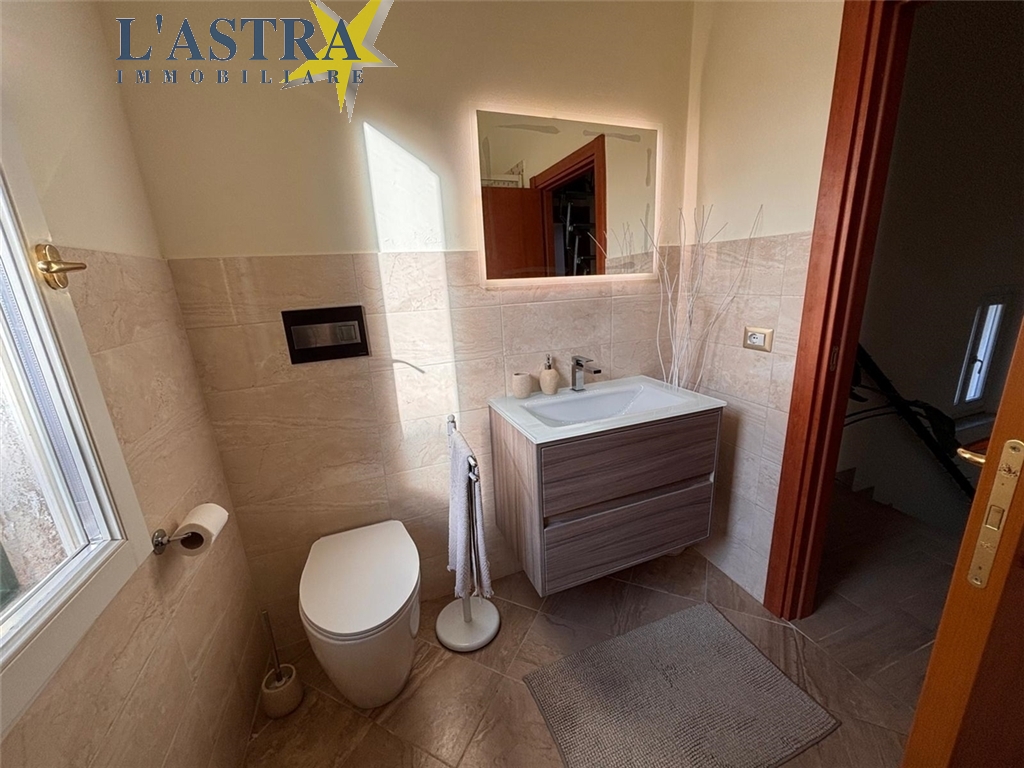 Villa / Villetta / Terratetto in vendita a Scandicci zona San colombano - immagine 23