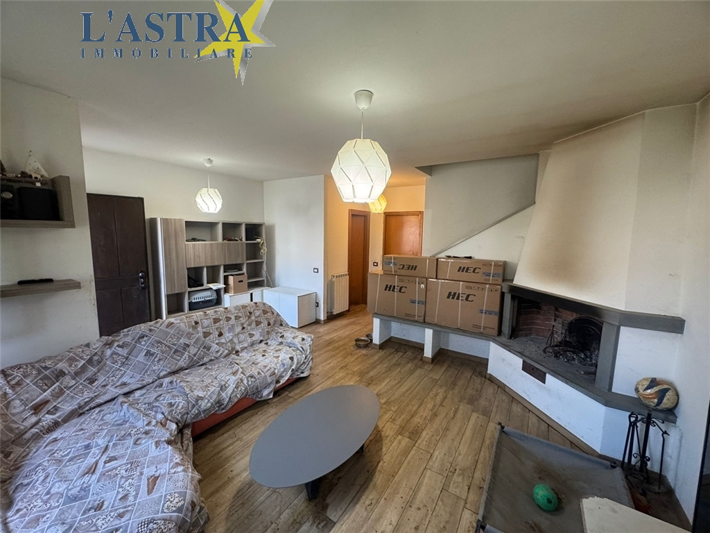 Villa / Villetta / Terratetto in vendita a Lastra a signa zona Malmantile - immagine 4