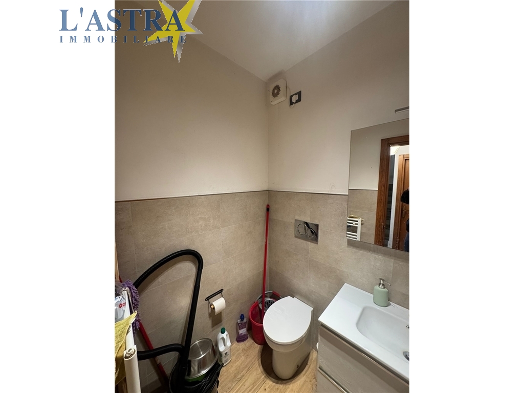 Villa / Villetta / Terratetto in vendita a Lastra a signa zona Malmantile - immagine 11