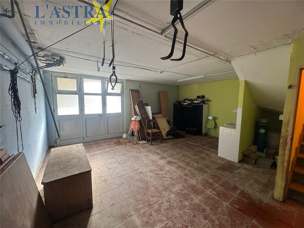 Villa / Villetta / Terratetto in vendita a Lastra a signa zona Malmantile - immagine 25