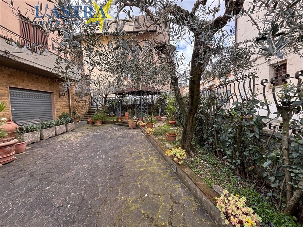 Villa / Villetta / Terratetto in vendita a Lastra a signa zona Lastra a signa - immagine 3