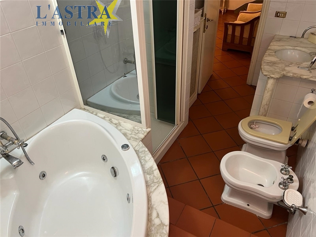 Villa / Villetta / Terratetto in vendita a Lastra a signa zona Ginestra fiorentina - immagine 12