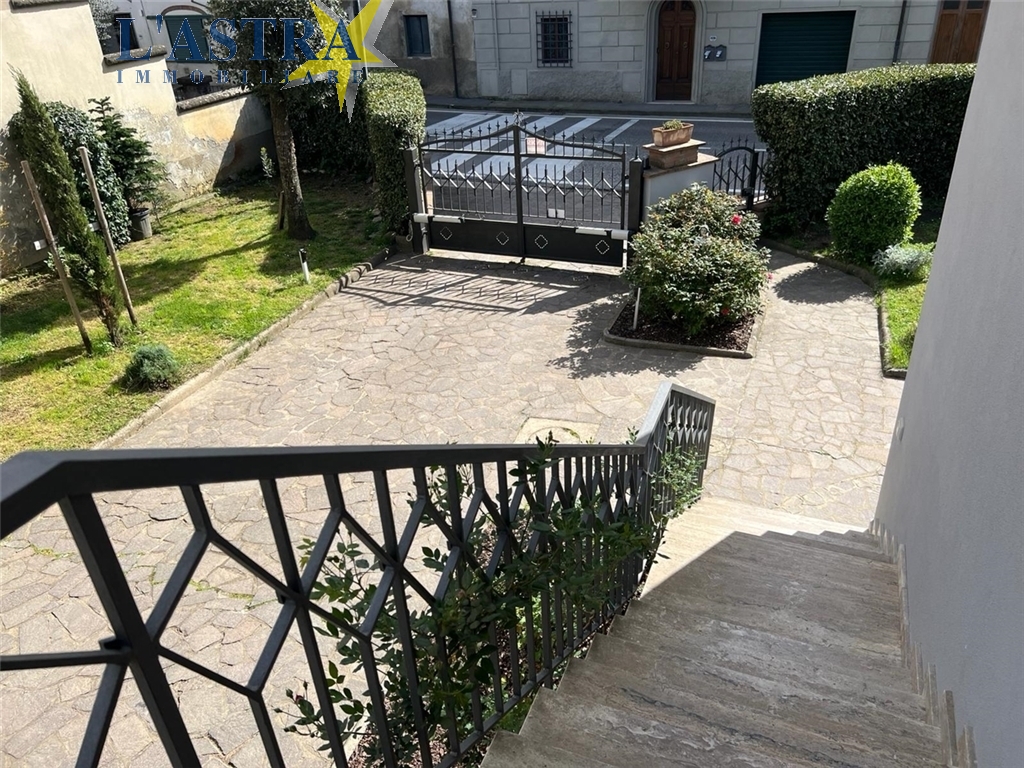 Villa / Villetta / Terratetto in vendita a Lastra a signa zona Ginestra fiorentina - immagine 14
