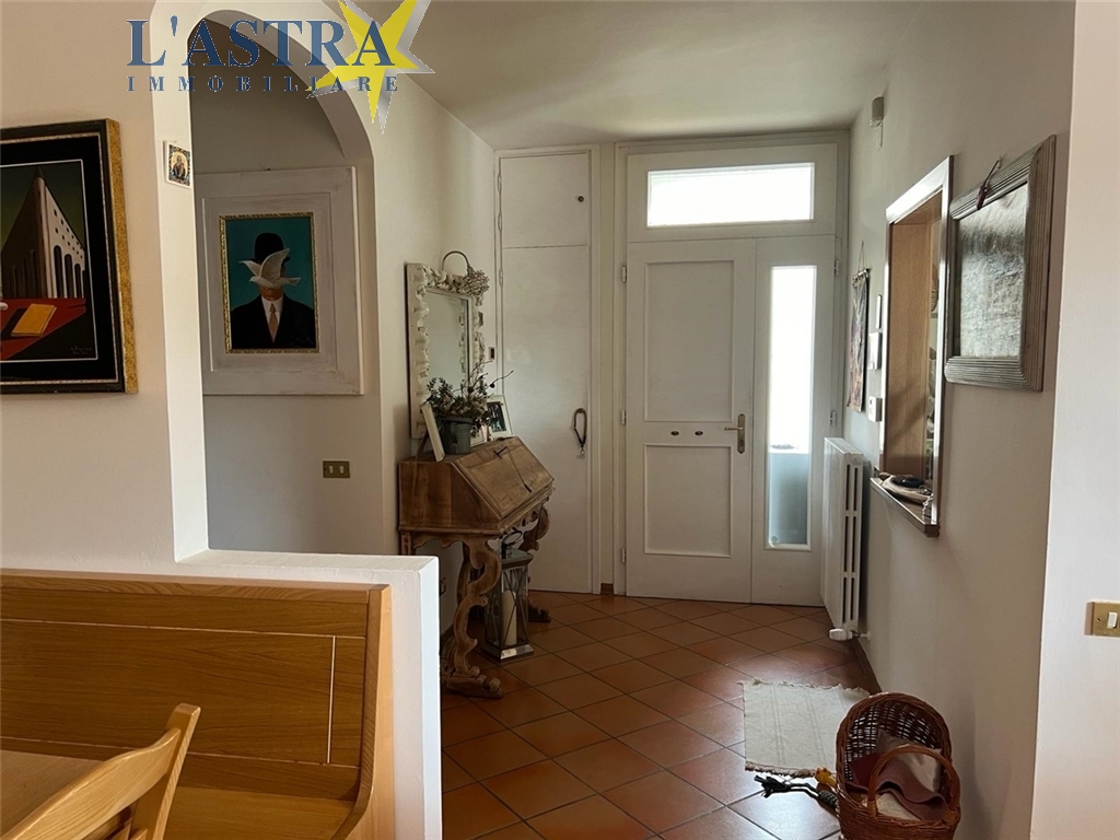 Villa / Villetta / Terratetto in vendita a Lastra a signa zona Ginestra fiorentina - immagine 15