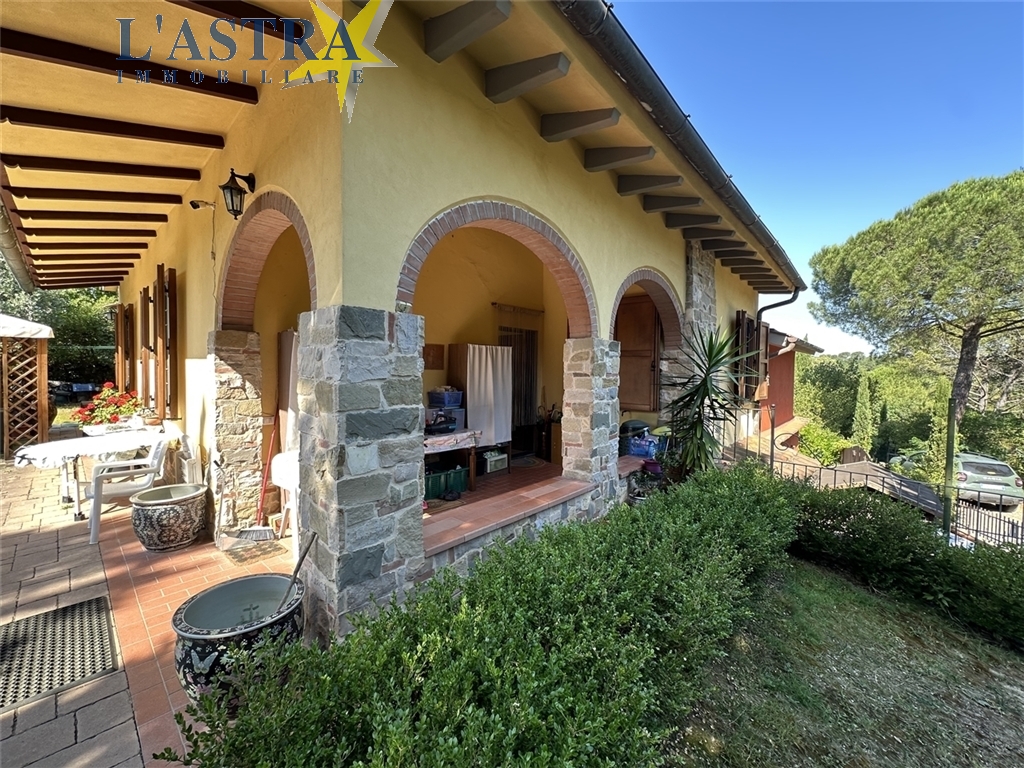 Villa / Villetta / Terratetto in vendita a Scandicci zona Roveta - anteprima 11