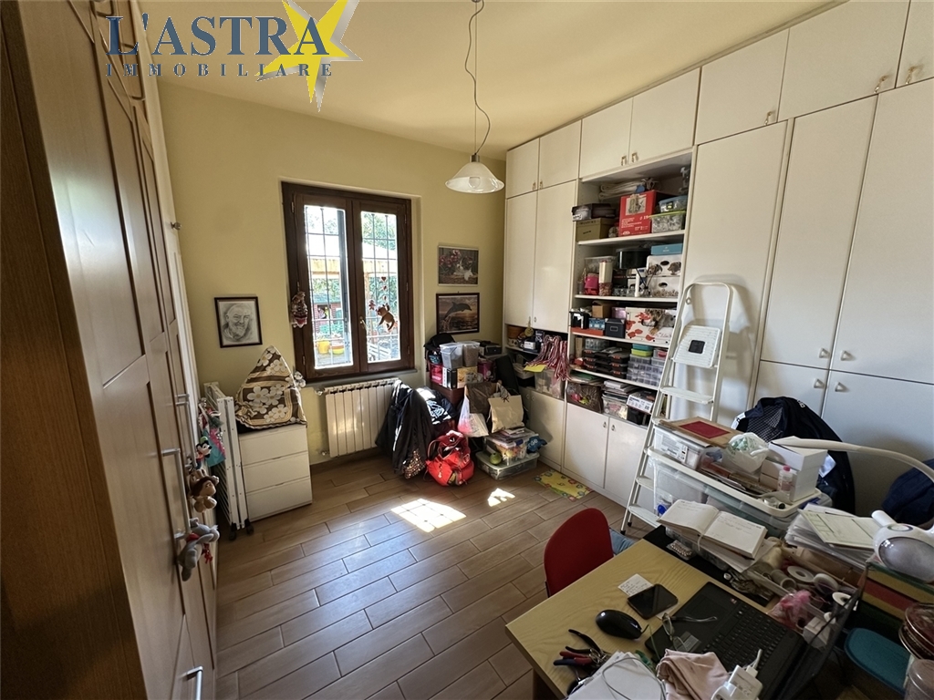 Villa / Villetta / Terratetto in vendita a Scandicci zona Roveta - anteprima 23