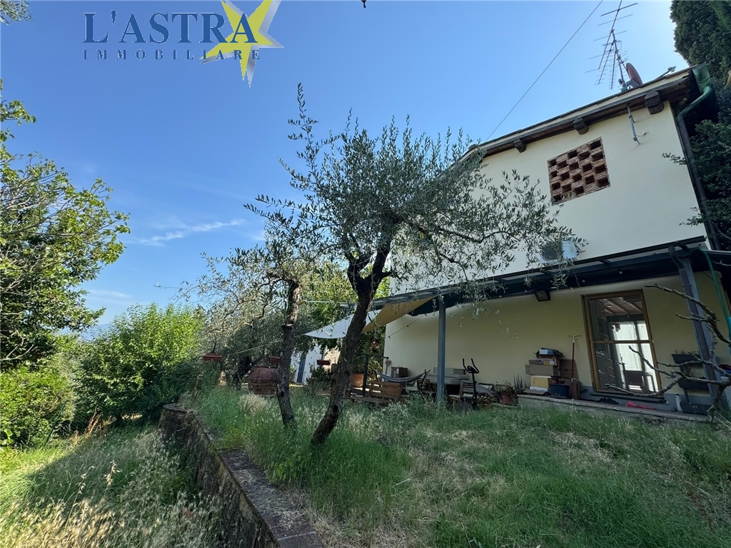Villa / Villetta / Terratetto in affitto a Lastra a signa zona Lastra a signa - anteprima 1