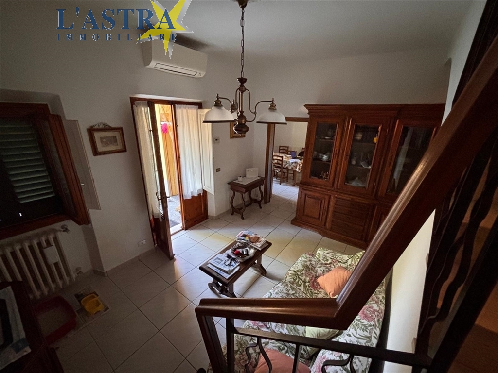 Villa / Villetta / Terratetto in vendita a Scandicci zona San colombano - immagine 6