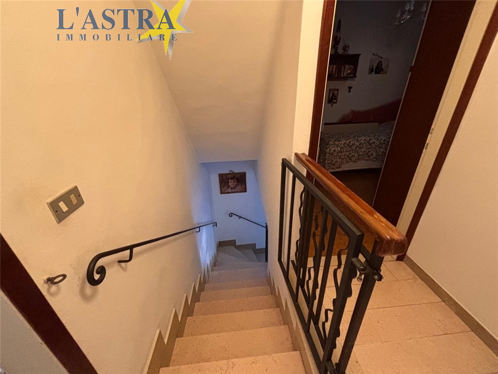 Villa / Villetta / Terratetto in vendita a Scandicci zona San colombano - immagine 12