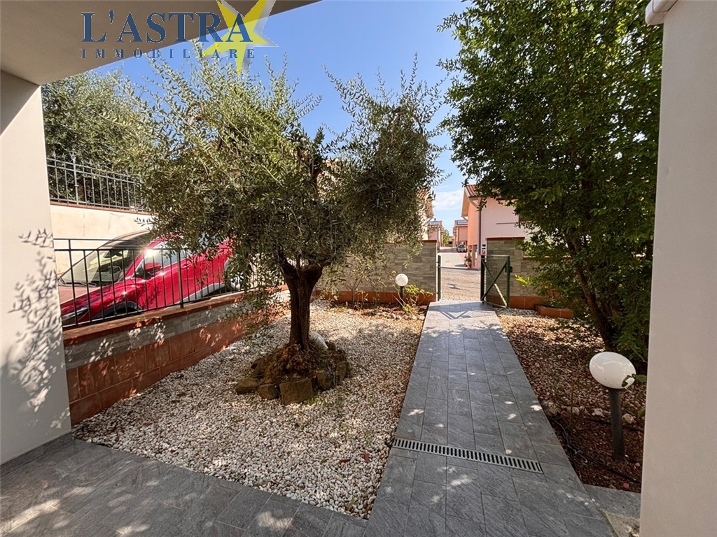 Villa / Villetta / Terratetto in vendita a Lastra a signa zona Malmantile - immagine 1