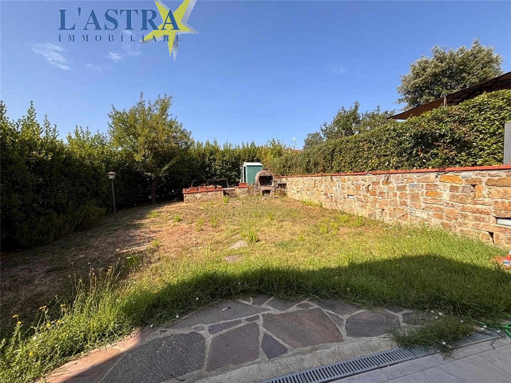 Villa / Villetta / Terratetto in vendita a Lastra a signa zona Malmantile - immagine 16