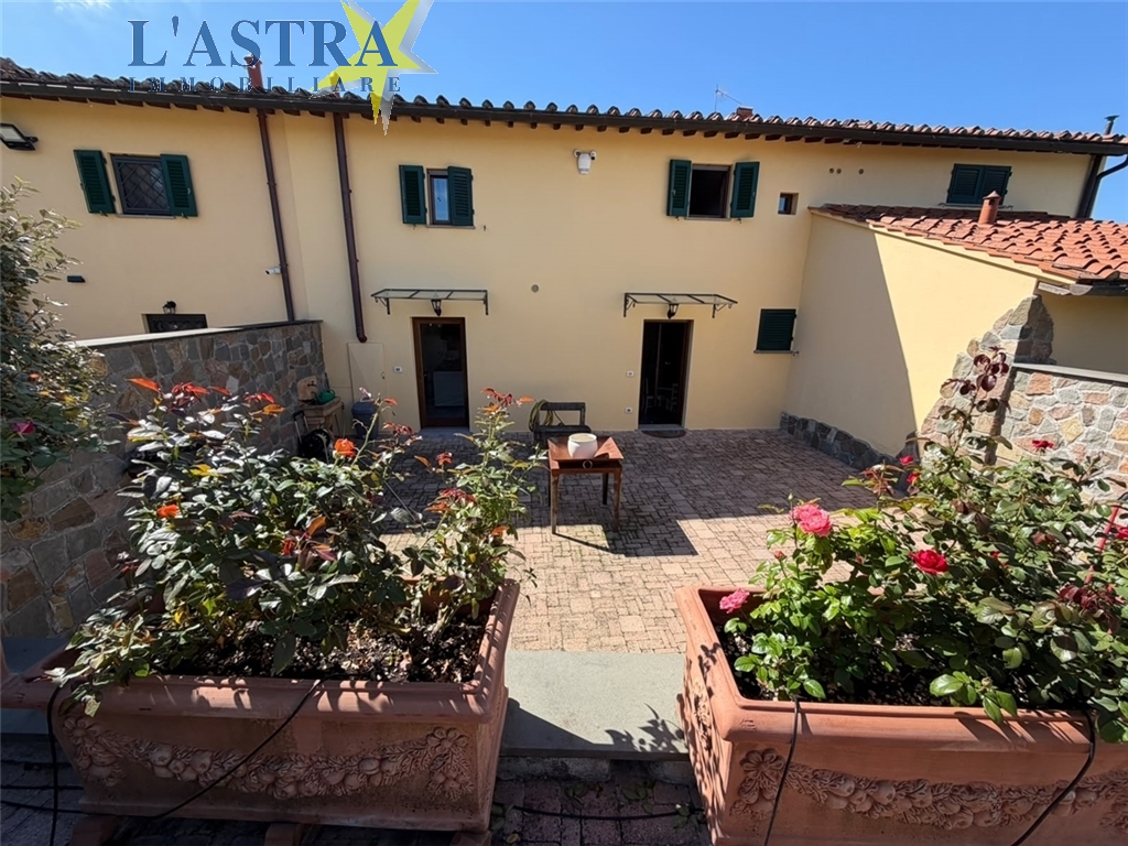 Villa / Villetta / Terratetto in vendita a Scandicci zona Vigliano - immagine 8