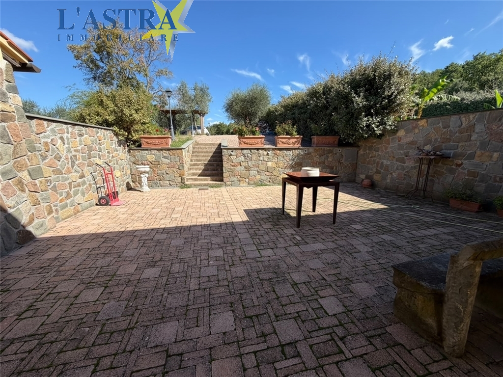 Villa / Villetta / Terratetto in vendita a Scandicci zona Vigliano - immagine 10