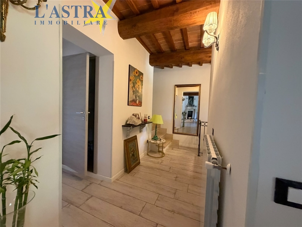 Villa / Villetta / Terratetto in vendita a Scandicci zona Vigliano - immagine 33