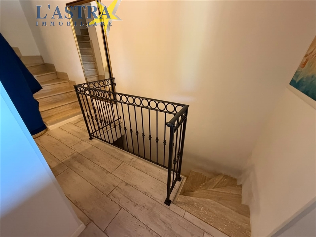 Villa / Villetta / Terratetto in vendita a Scandicci zona Vigliano - immagine 38