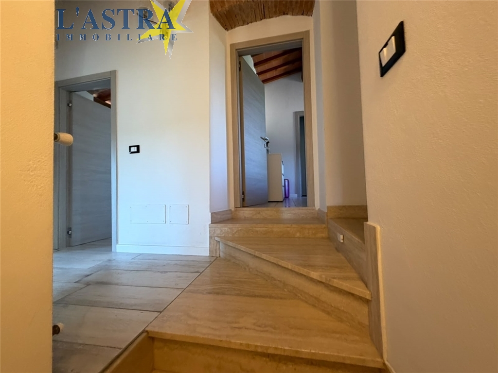 Villa / Villetta / Terratetto in vendita a Scandicci zona Vigliano - immagine 41