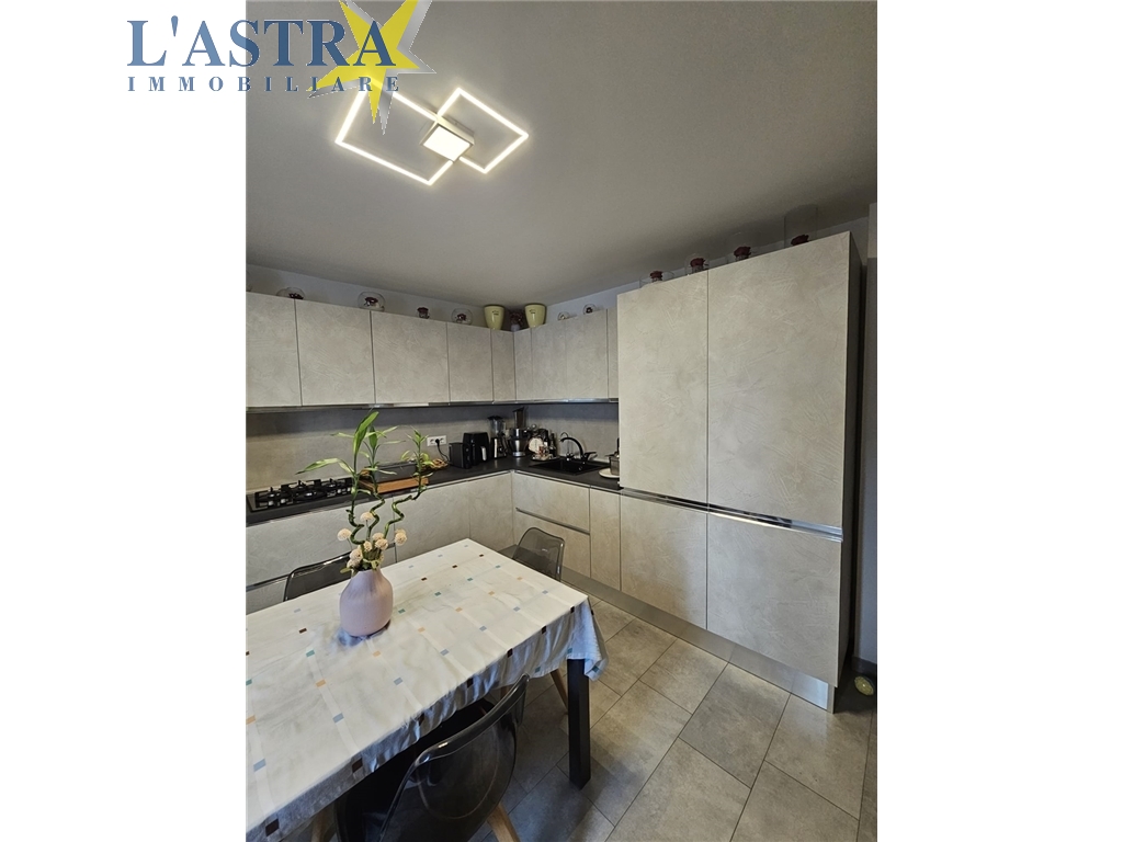 Villa / Villetta / Terratetto in vendita a Firenze zona Brozzi - anteprima 3